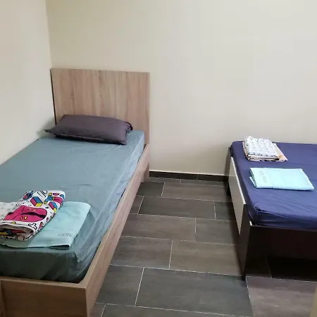 Σπίτι διακοπών Garden Home, Lalzi Bay *