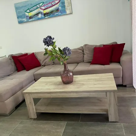 度假居 Garden Home, Lalzi Bay *