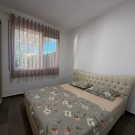 Casa de Férias Garden Home, Lalzi Bay