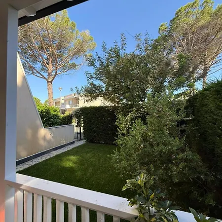 Garden Home, Lalzi Bay *