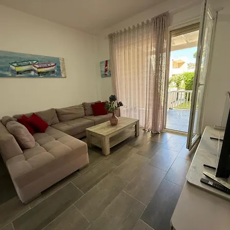 Casa de Férias Garden Home, Lalzi Bay *