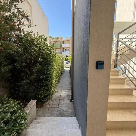 度假居 Garden Home, Lalzi Bay