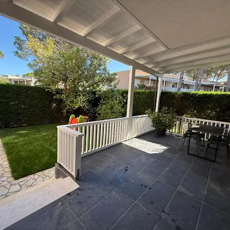 Garden Home, Lalzi Bay