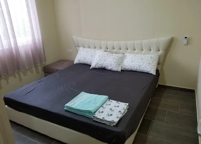 Garden Home, Lalzi Bay Holiday home Durres